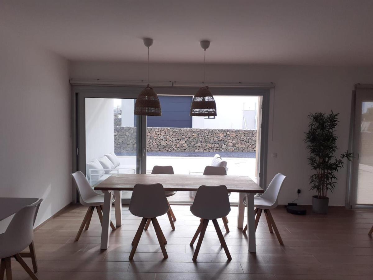 Villa Vista Volcan Lajares With Heated Pool エクステリア 写真